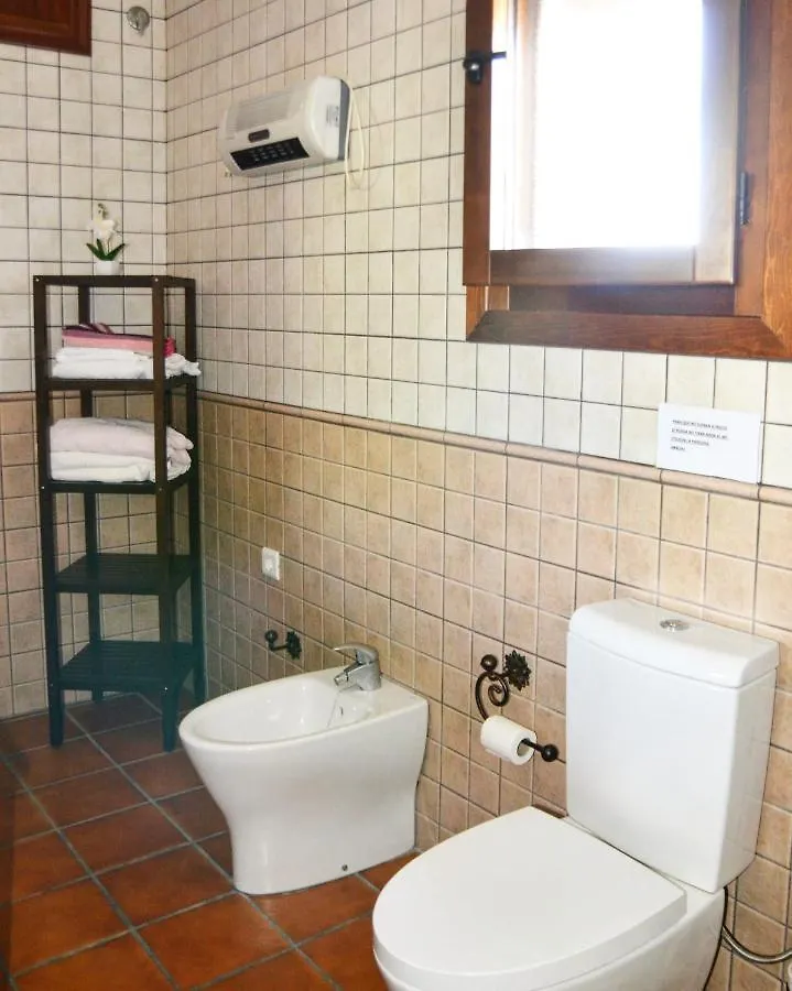 Casa Rural Aya I Linares de la Sierra Country house